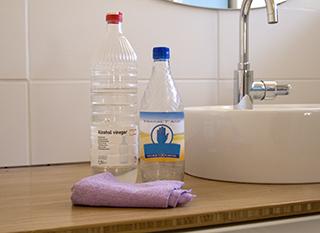 Alcool ménager : il nettoie et désinfecte la maison sans danger